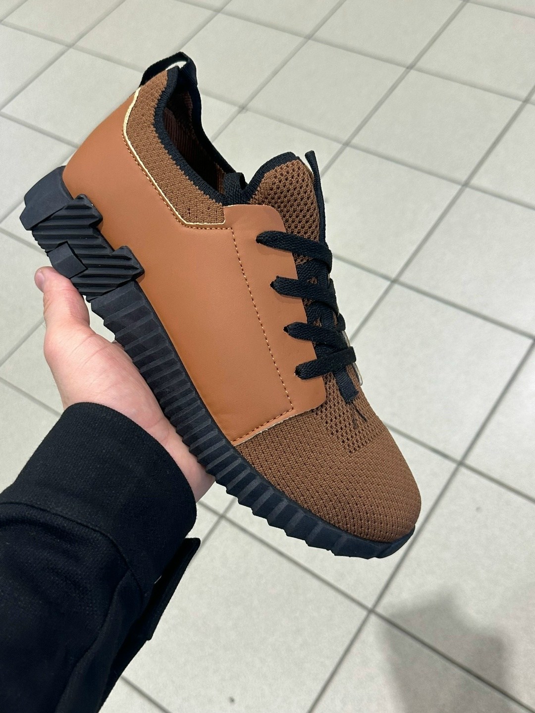 ,кроссовки hermes,повседневные кроссовки,мужские кроссовки,спортивная