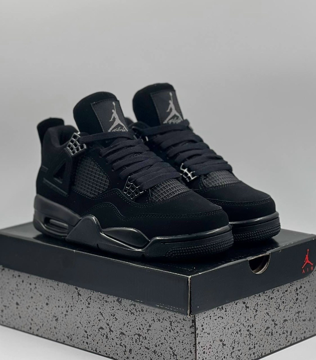 nike air jordan 4 black cat,кроссовки nike air jordan 4 retro,nike air jordan 4 retro black cat,air jordan 4 black cat,nike air jordan 4 retro black