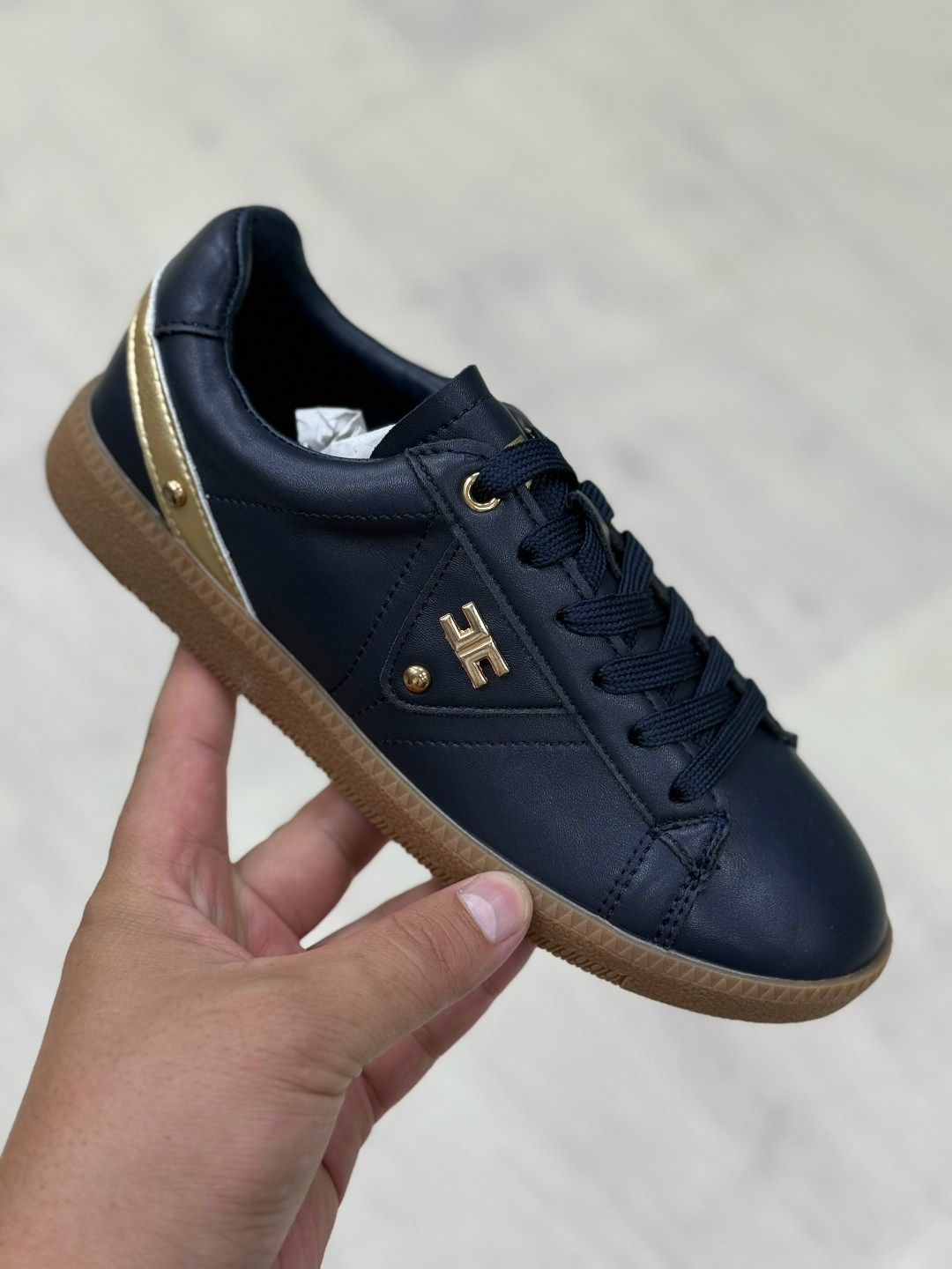 ,замшевые кроссовки,кеды dc shoes,кеды мужские,черные кроссовки