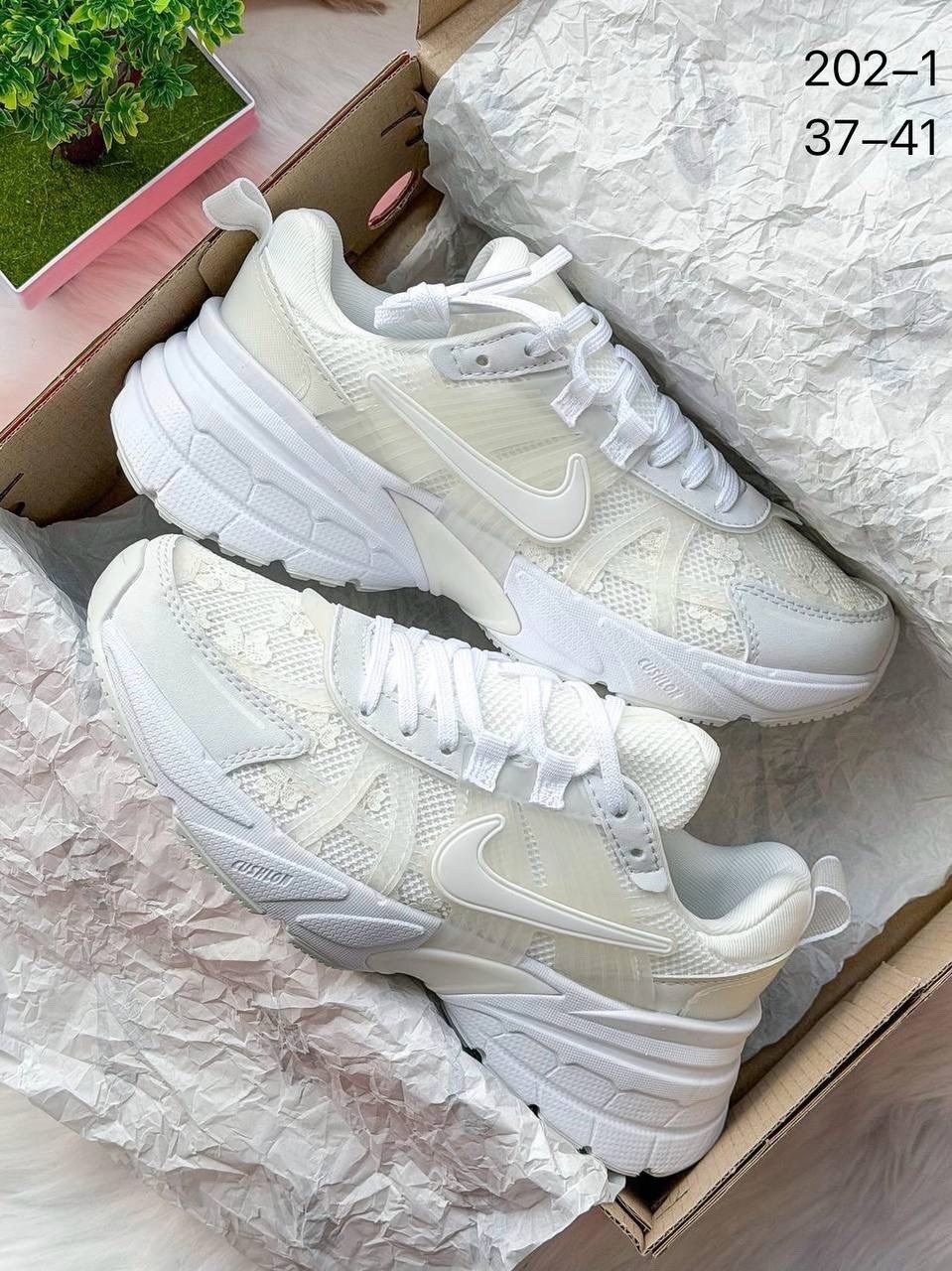 nike кроссовки,кроссовки,женские кроссовки,кроссовки nike v 5 rnr,классические кроссовки
