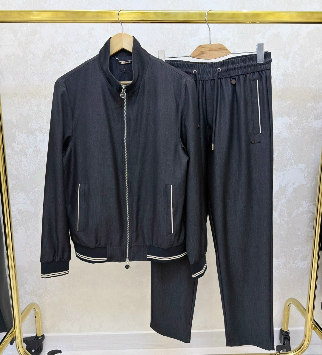 спортивный костюм brunello cucinelli,спортивный костюм loro piana,костюм brunello cucinelli,спортивный костюм brunello cucinelli арт:355-1045,спортивный костюм brunello cucinelli v33751