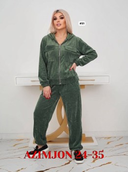 Костюм