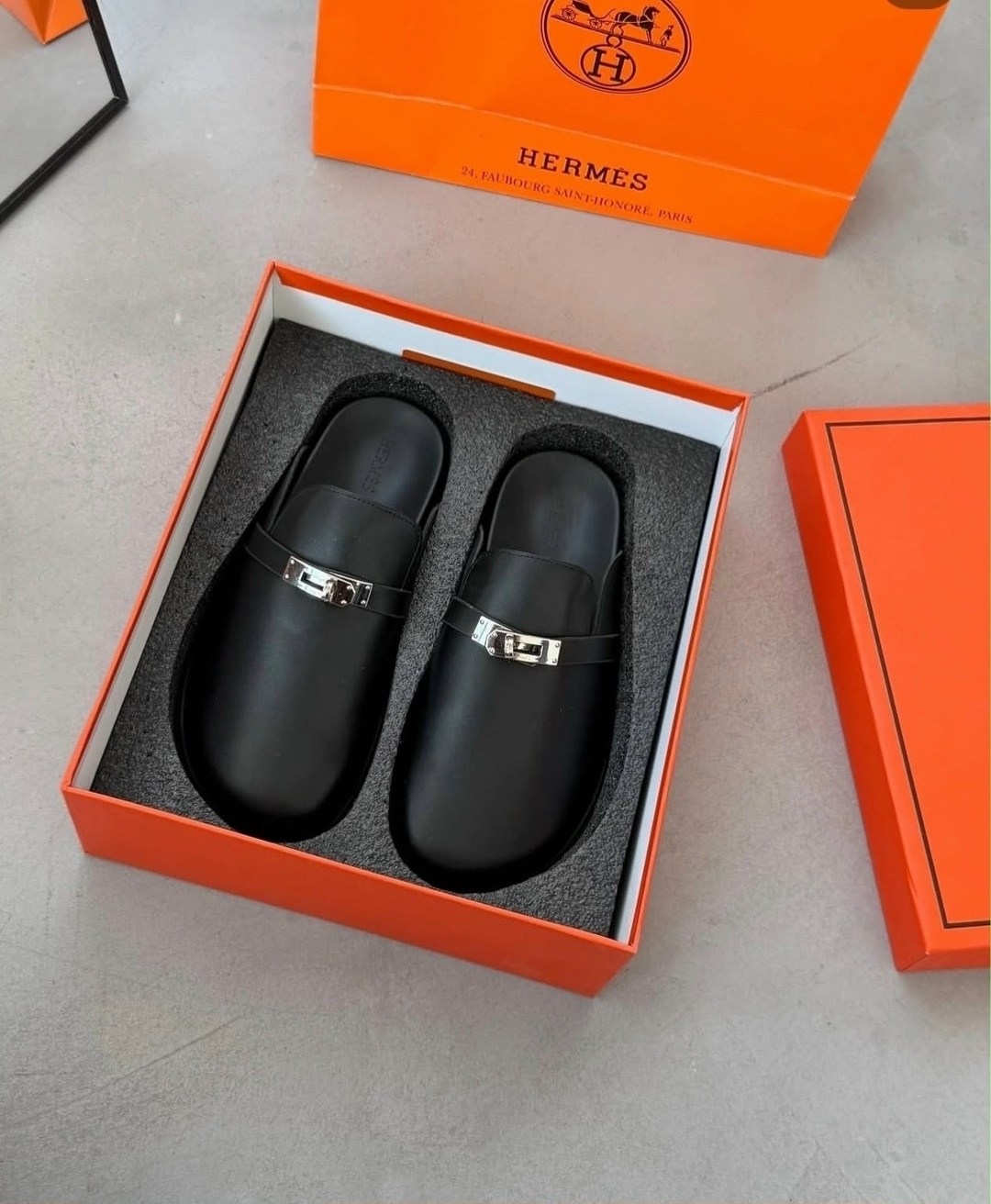,hermes мюли женские,тапочки hermes,шлепанцы hermes,hermes