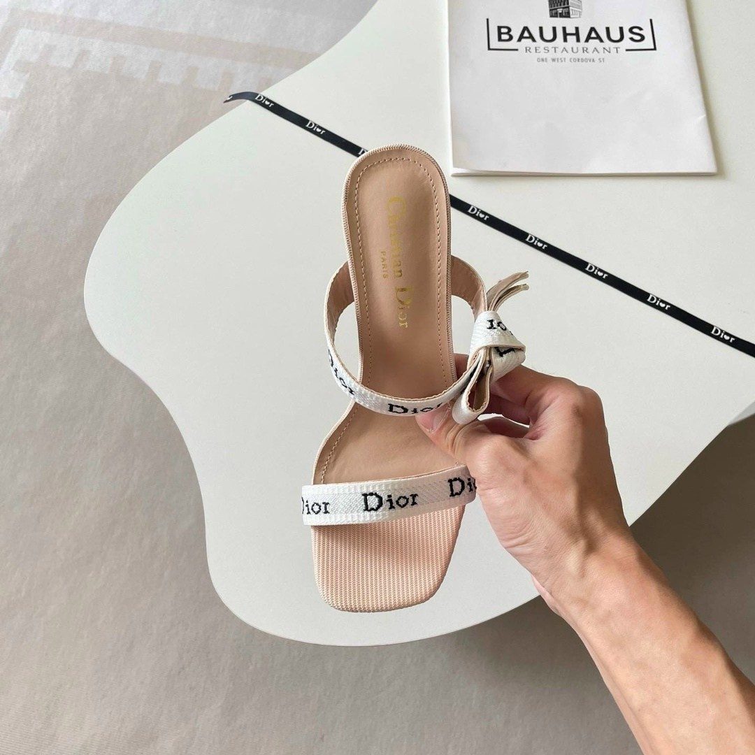 босоножки кристиан диор,,шлепанцы кристиан диор,босоножки balenciaga,шлепанцы женские