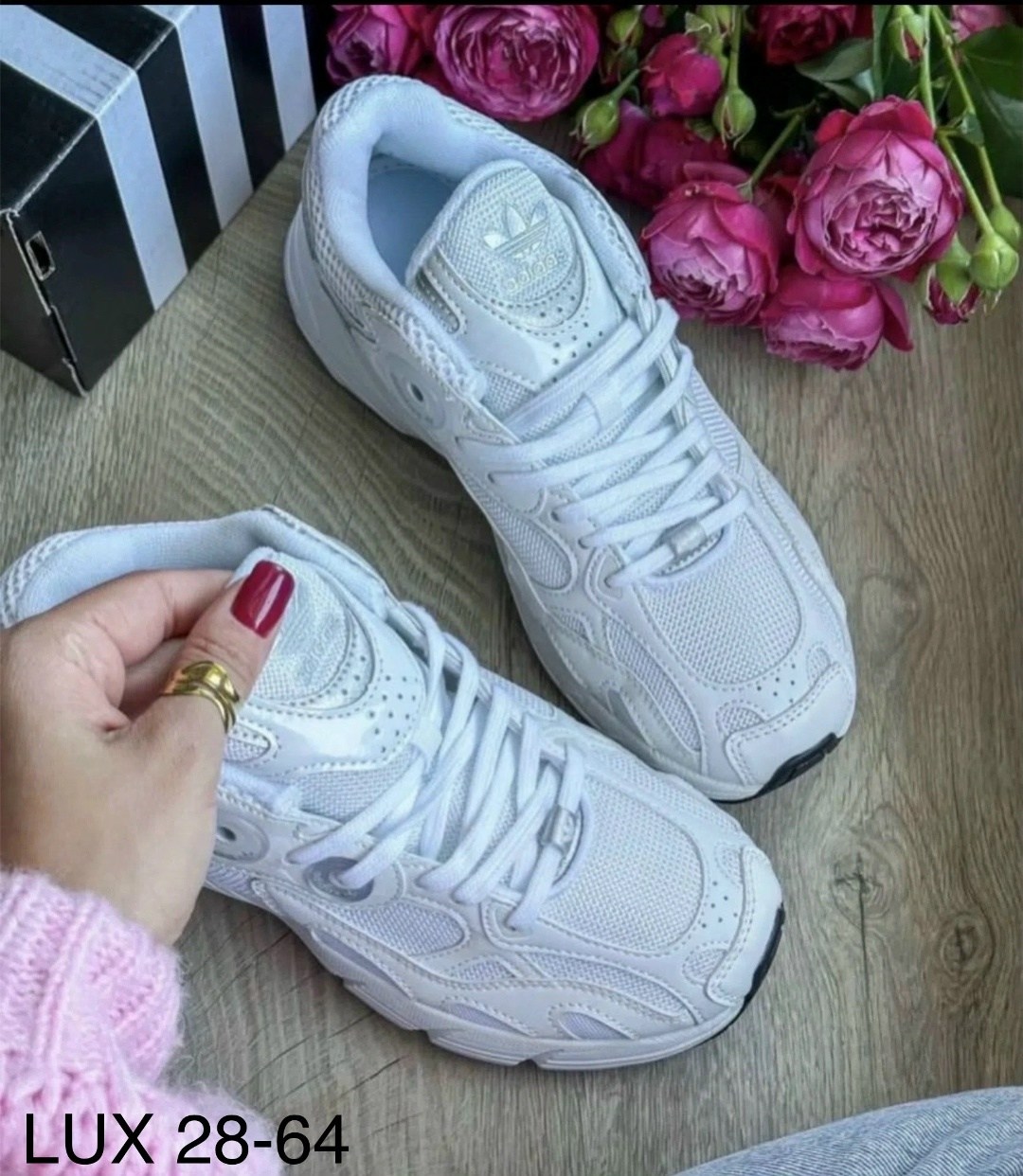 кроссовки адидас женские белые 2026,кроссовки женские adidas falcon,женские кроссовки adidas falcon white,кроссовки женские adidas,кроссовки