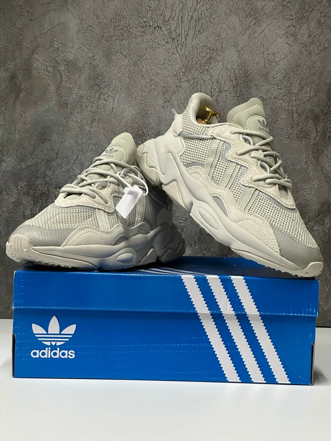кроссовки adidas ozweego,мужские кроссовки adidas ozweego,кроссовки ozweego originals adidas,женские кроссовки adidas ozweego,кроссовки adidas