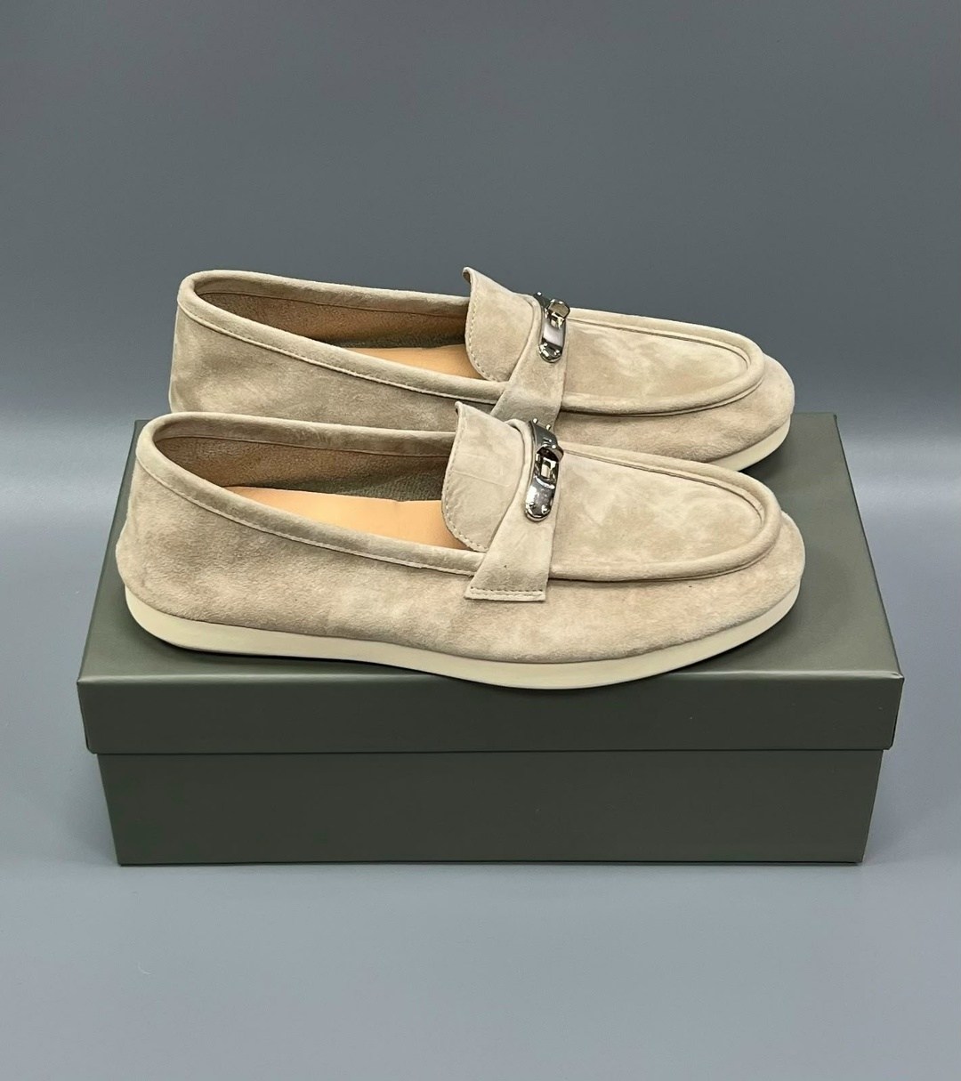 ,лоферы женские loro piana,лоферы loro piana,лоферы из натуральной замши loro piana premium shoes,мокасины loro piana