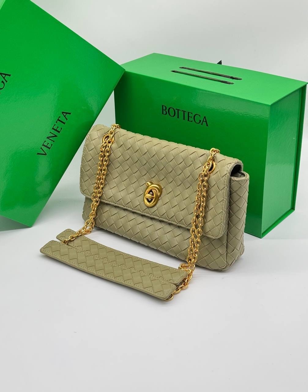 сумка bottega veneta,bottega veneta сумка на плечо,сумка bottega,сумка женская bottega veneta,клатч bottega veneta