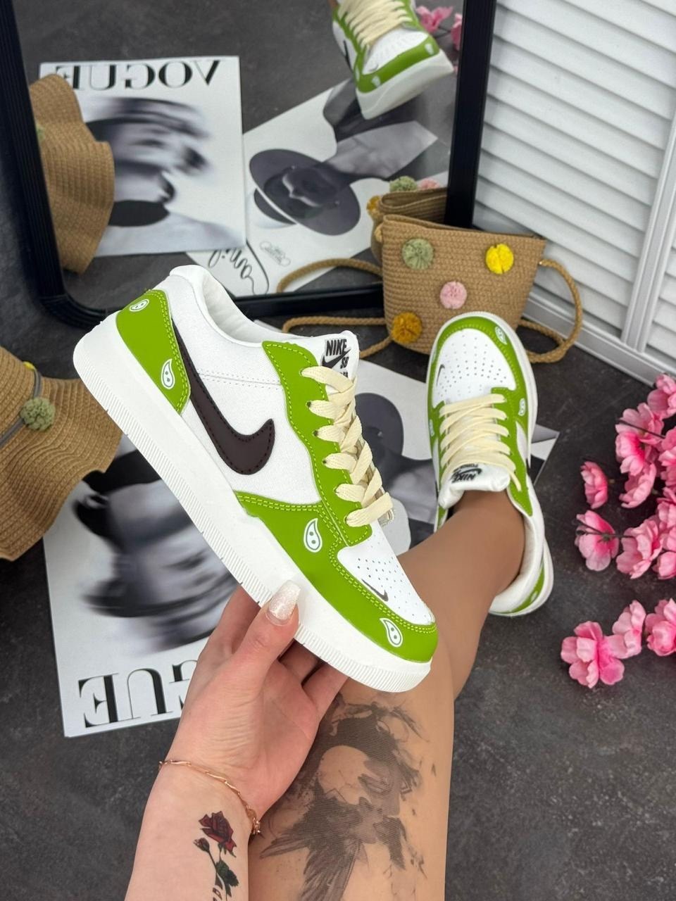 кроссовки nike sb dunk low green apple,nike sb dunk low green apple,кроссовки nike sb dunk low,кроссовки nike,кроссовки nike dunk sb