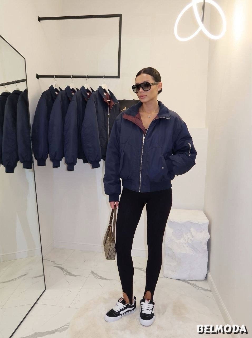 куртка-бомбер,куртка модная,bomber jacket,женская куртка бомбер,куртка женская