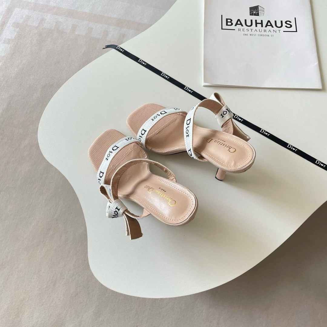 босоножки кристиан диор,,шлепанцы кристиан диор,босоножки balenciaga,шлепанцы женские