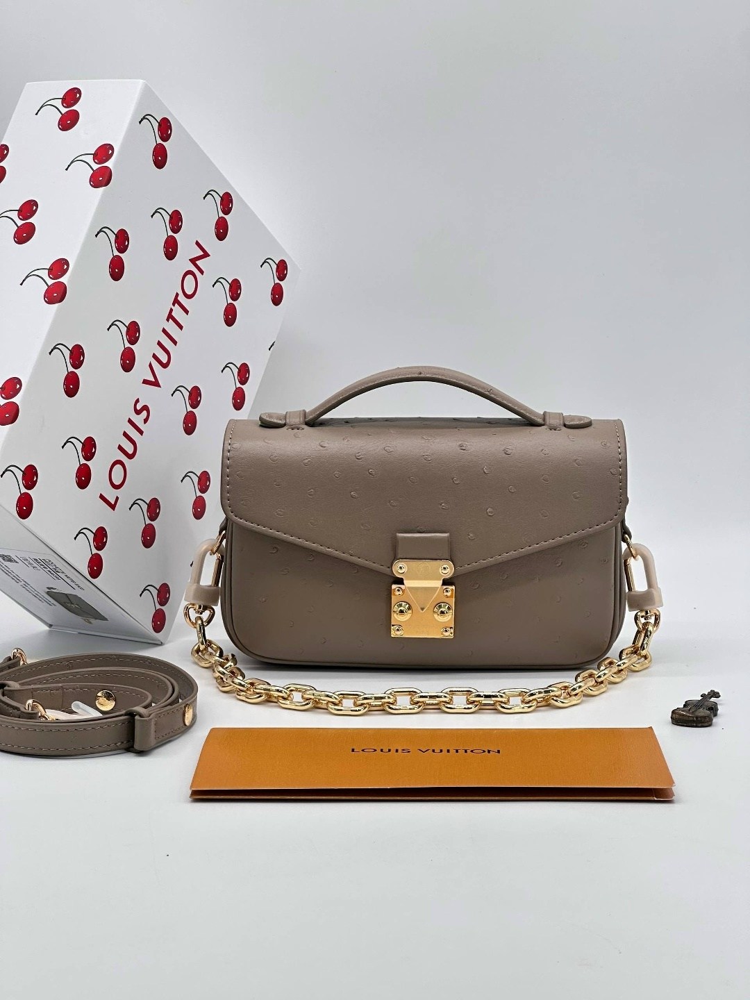 сумка женская louis vuitton,сумка louis vuitton,сумка женская брендовая,louis vuitton сумка на плечо,сумка