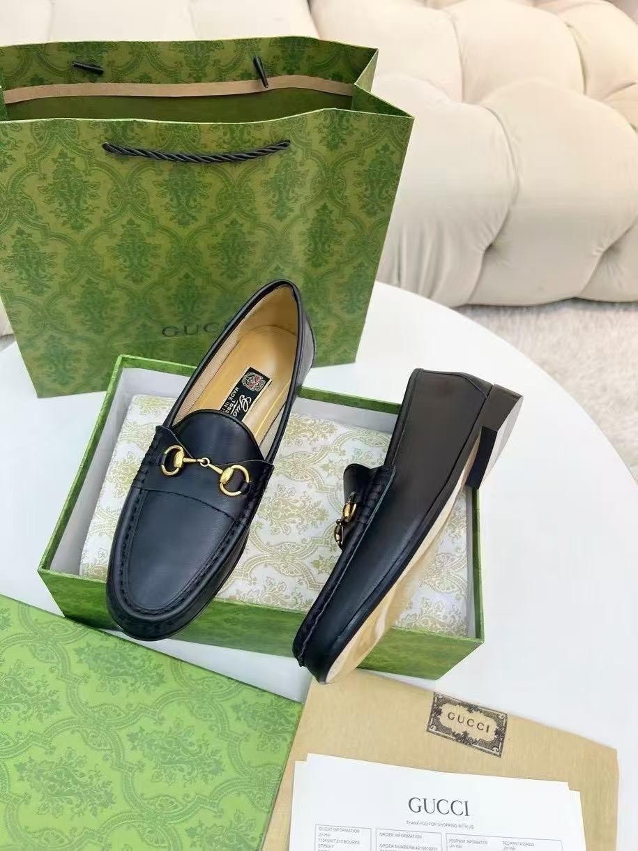 лоферы gucci,лоферы женские gucci,лоферы гуччи черные,кожаные лоферы gucci jordaan,кожаные лоферы gucci