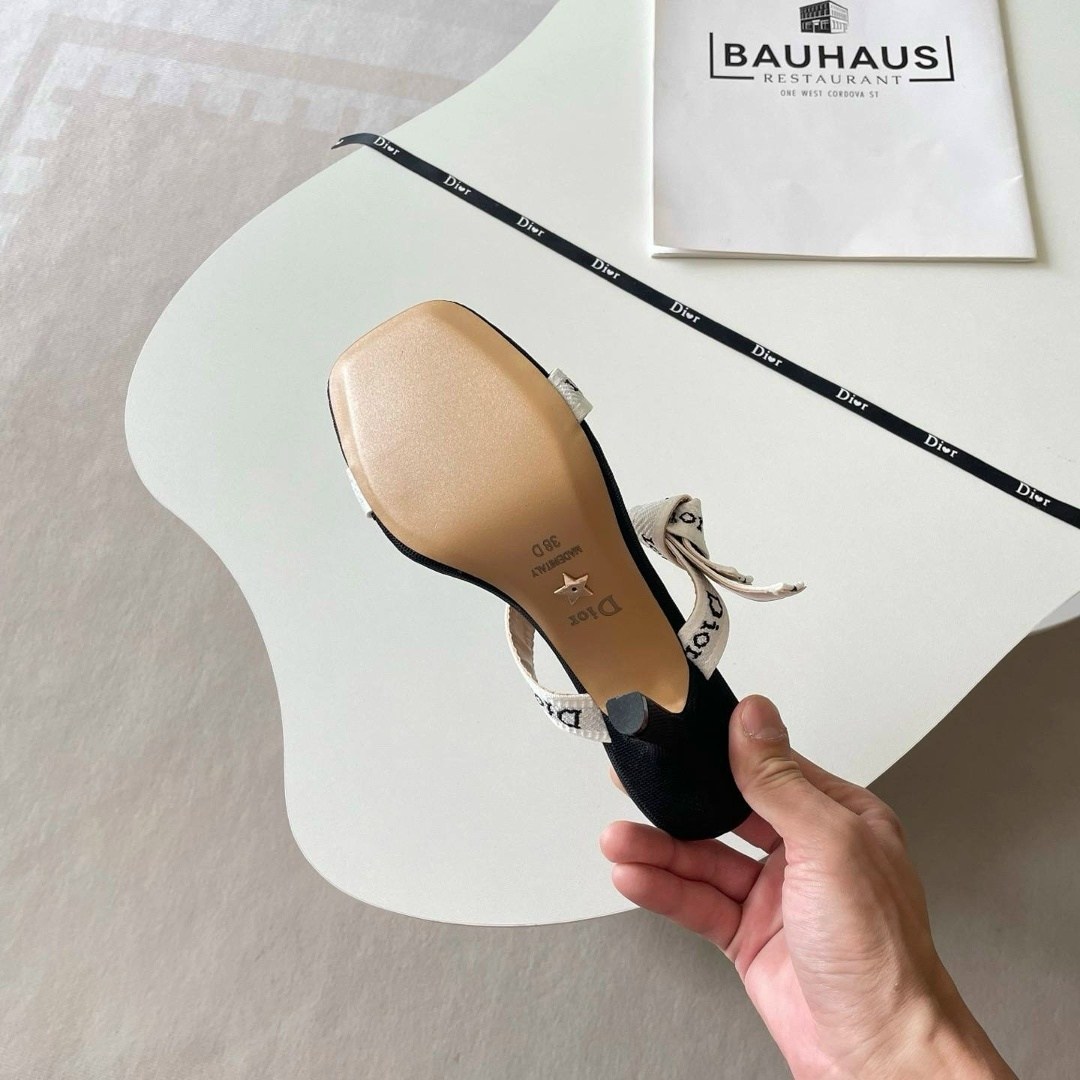 босоножки кристиан диор,,шлепанцы кристиан диор,босоножки balenciaga,шлепанцы женские