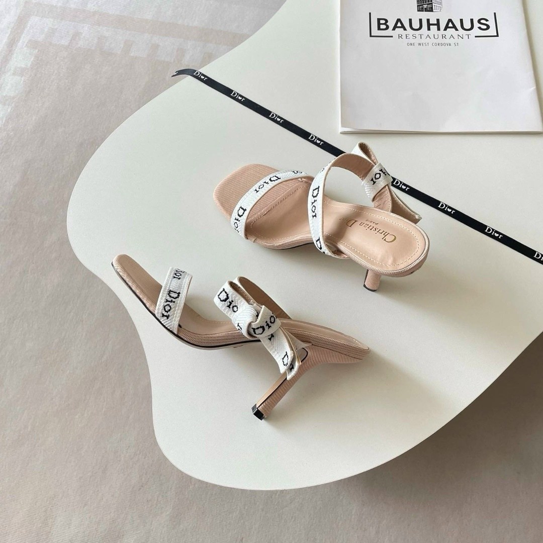 босоножки кристиан диор,,шлепанцы кристиан диор,босоножки balenciaga,шлепанцы женские