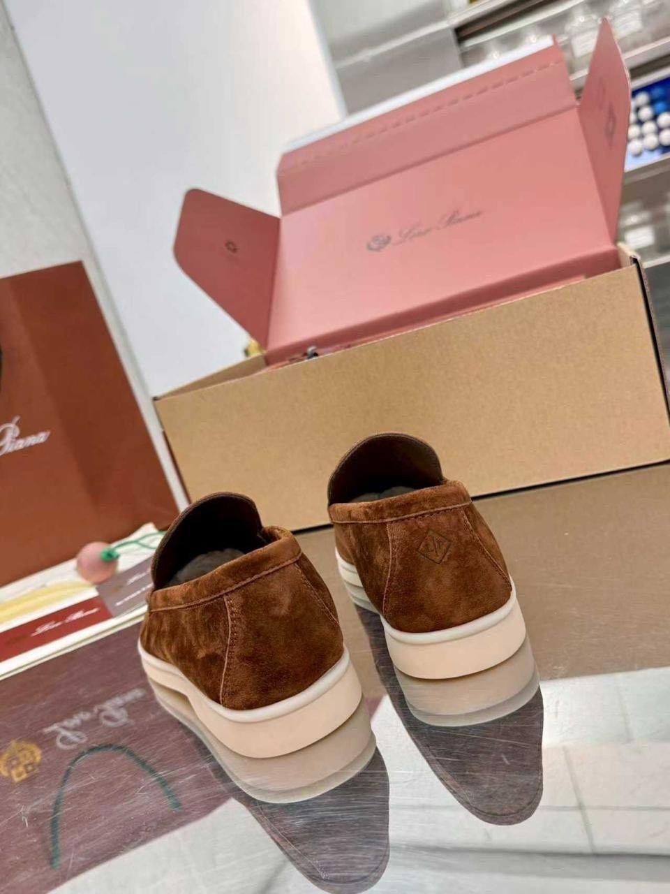 лоферы замшевые loro piana,лоферы loro piana,лоферы женские loro piana,лоферы из натуральной замши loro piana,лоферы loro piana мужские