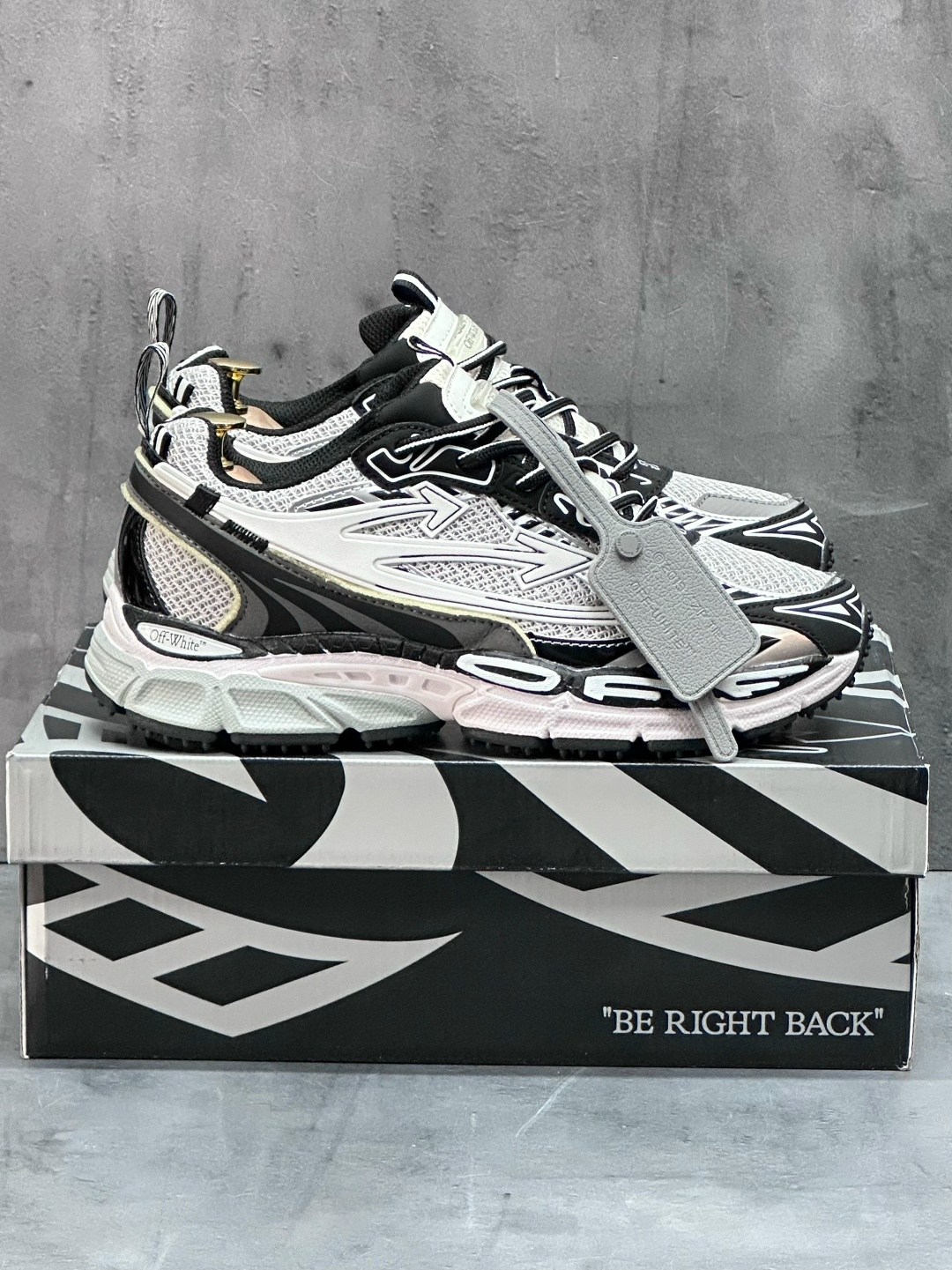 кроссовки off white be right back,кроссовки off white be right,кроссовки off-white be right back grey,кроссовки nike х off white be right back,кроссовки off-white be right back black