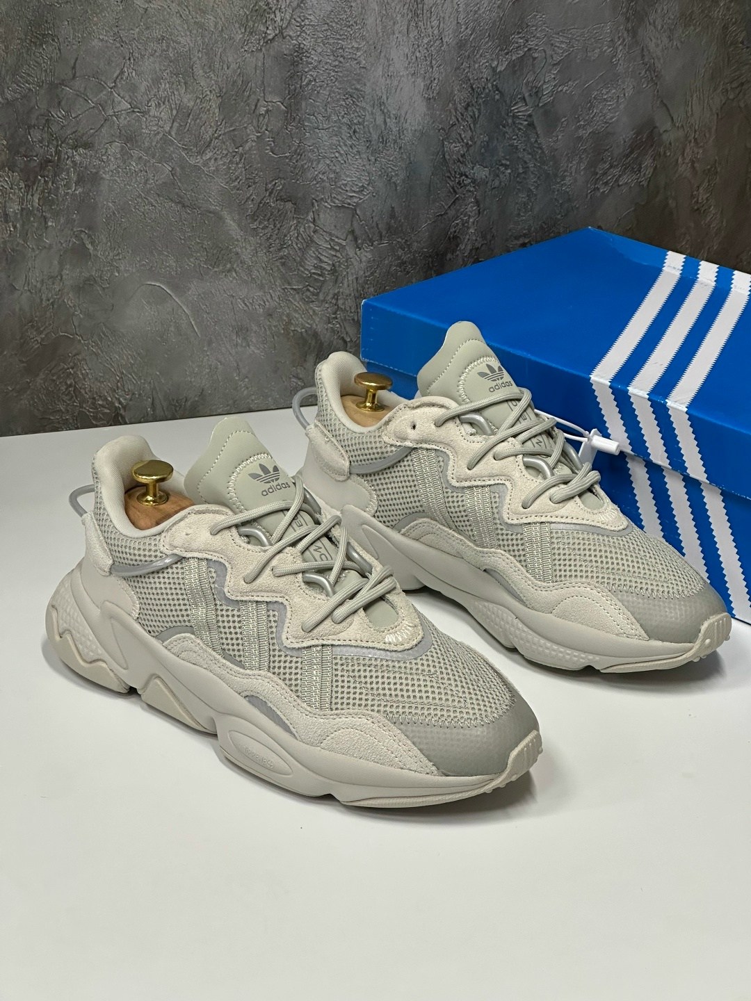 кроссовки adidas ozweego,мужские кроссовки adidas ozweego,кроссовки ozweego originals adidas,женские кроссовки adidas ozweego,кроссовки adidas