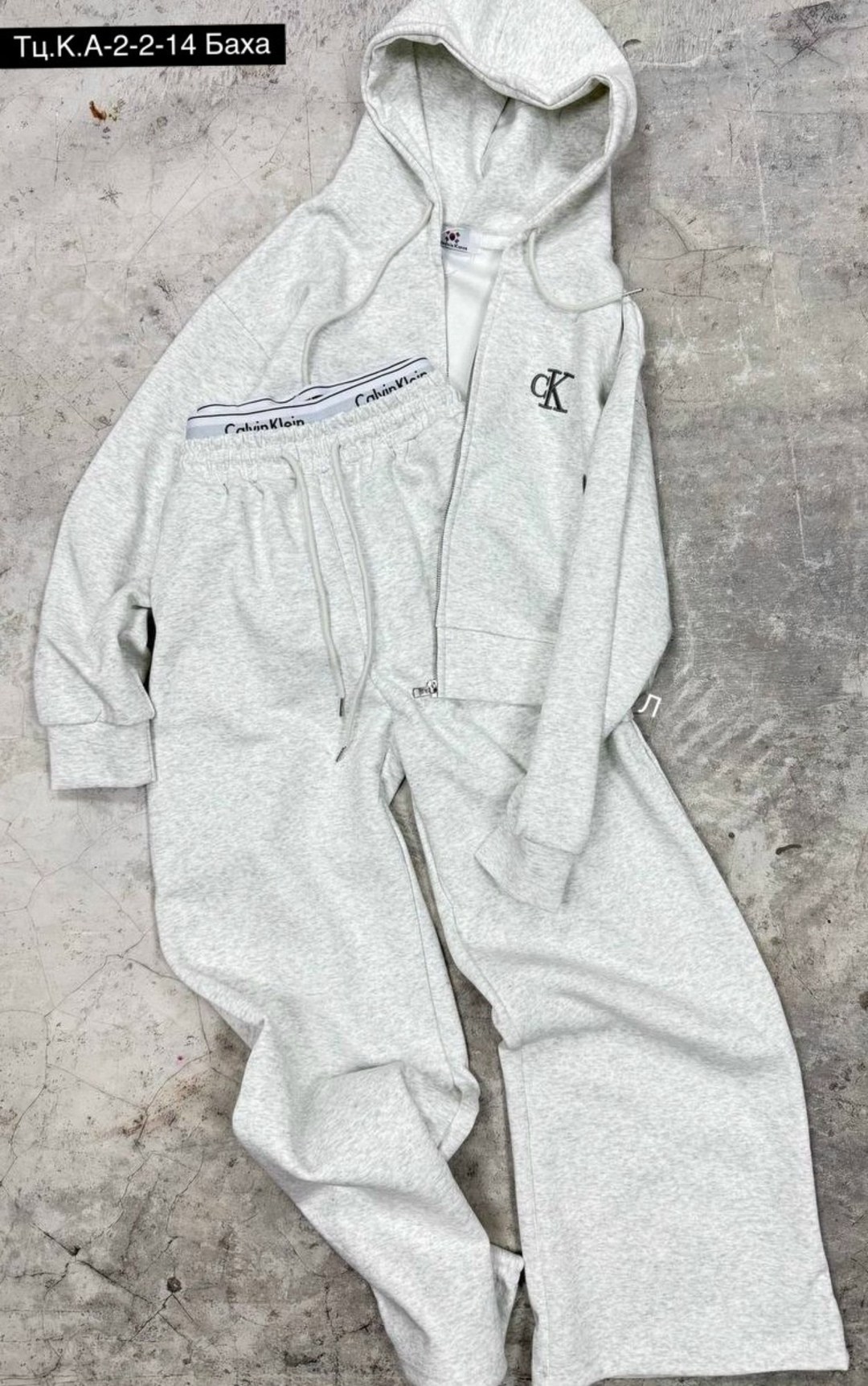 спортивный костюм calvin klein,кельвин кляйн спортивный костюм,спорт костюм кельвин кляйн,спортивные костюмы женские,спортивный костюм кельвин кляйн мужской