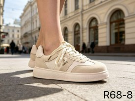 Кроссовки