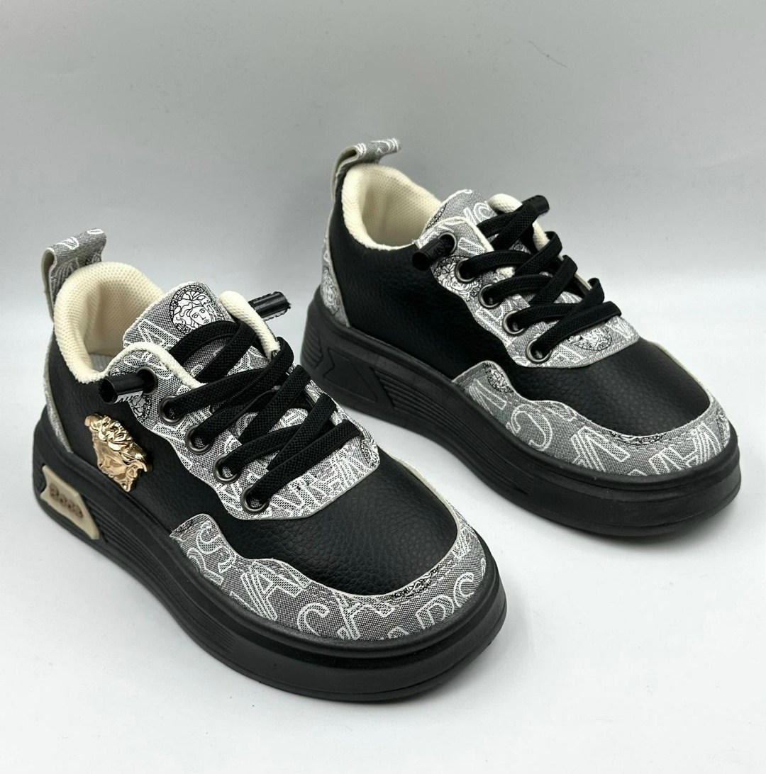 ,кроссовки versace,женские кроссовки,кроссовки версаче джинс кутюр,брендовая