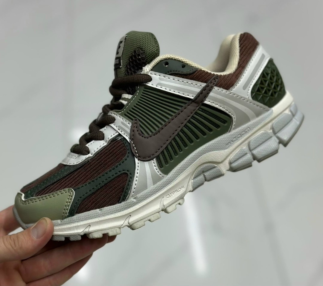 кроссовки nike zoom vomero 5,кроссовки nike air zoom vomero 5,кроссовки nike,женские кроссовки nike air zoom vomero 5,кроссовки