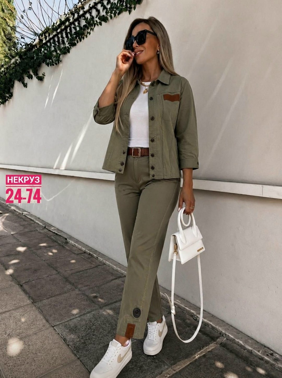 костюм женский,стильные костюмы,костюм женский тройка,брючный костюм женский,голубой костюм женский