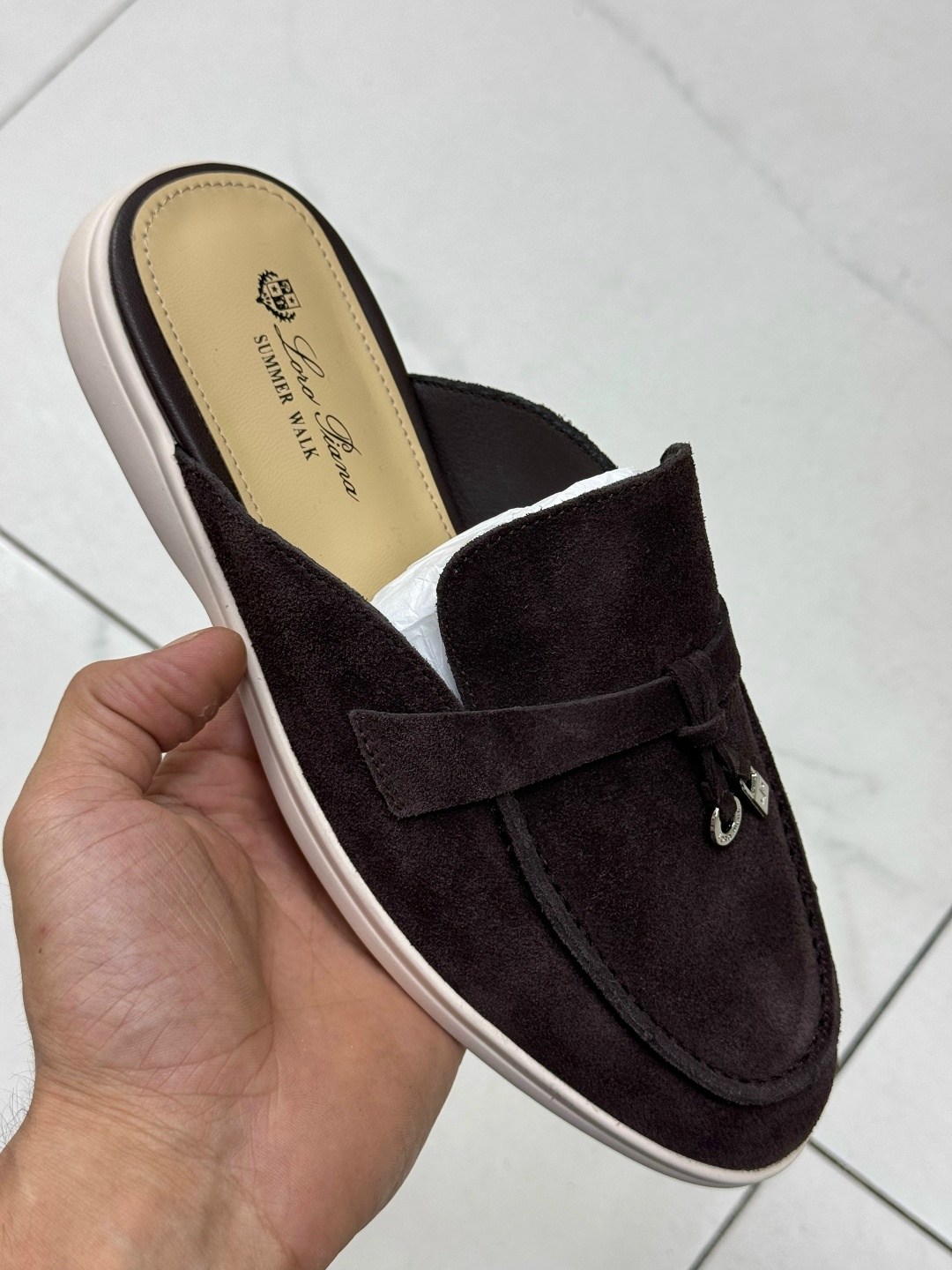 ,лоферы loro piana,мюли loro piana,женские замшевые мюли loro piana бежевые,сабо loro piana