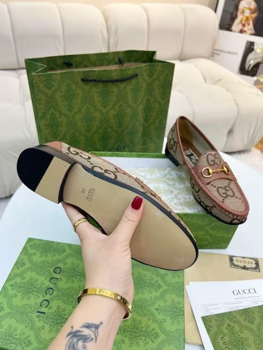 лоферы gucci,лоферы женские gucci,лоферы гуччи черные,кожаные лоферы gucci jordaan,кожаные лоферы gucci