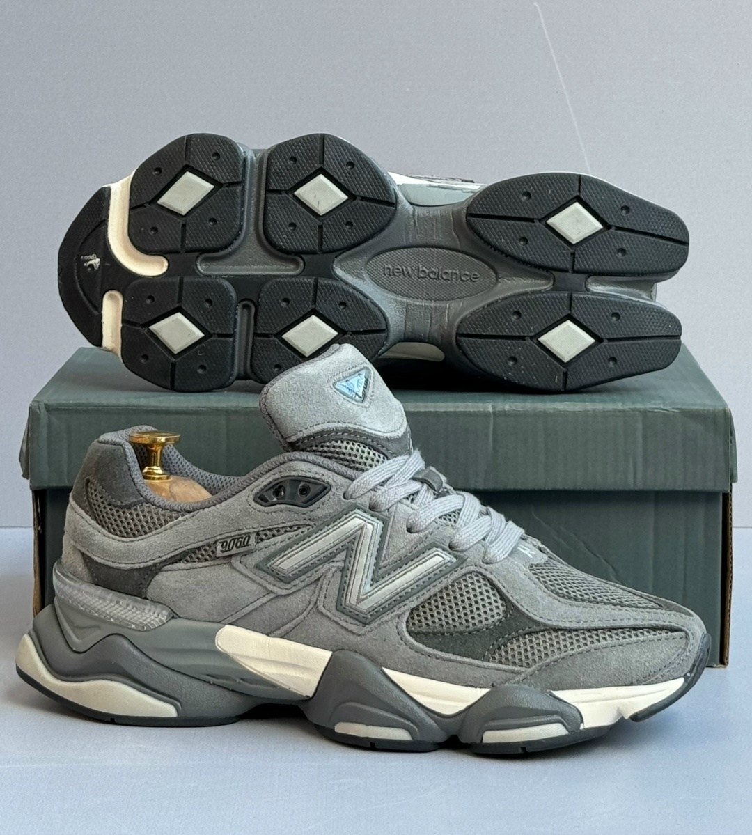 кроссовки new balance 9060,серые new balance 9060,кроссовки new balance,кроссовки new balance 9060 зимние,мужские кроссовки new balance 9060