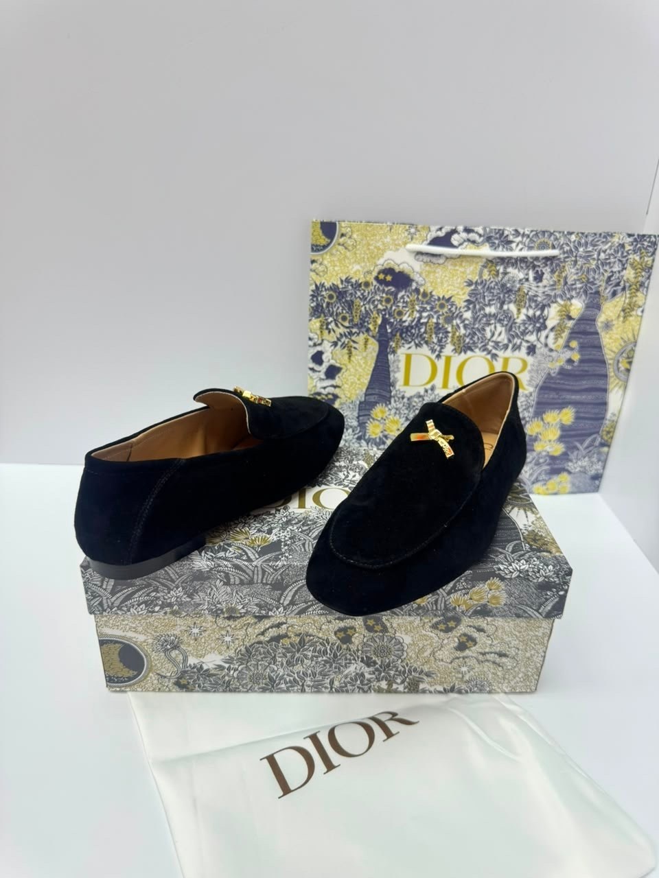лоферы dior,,лоферы гуччи замшевые,лоферы женские,женская