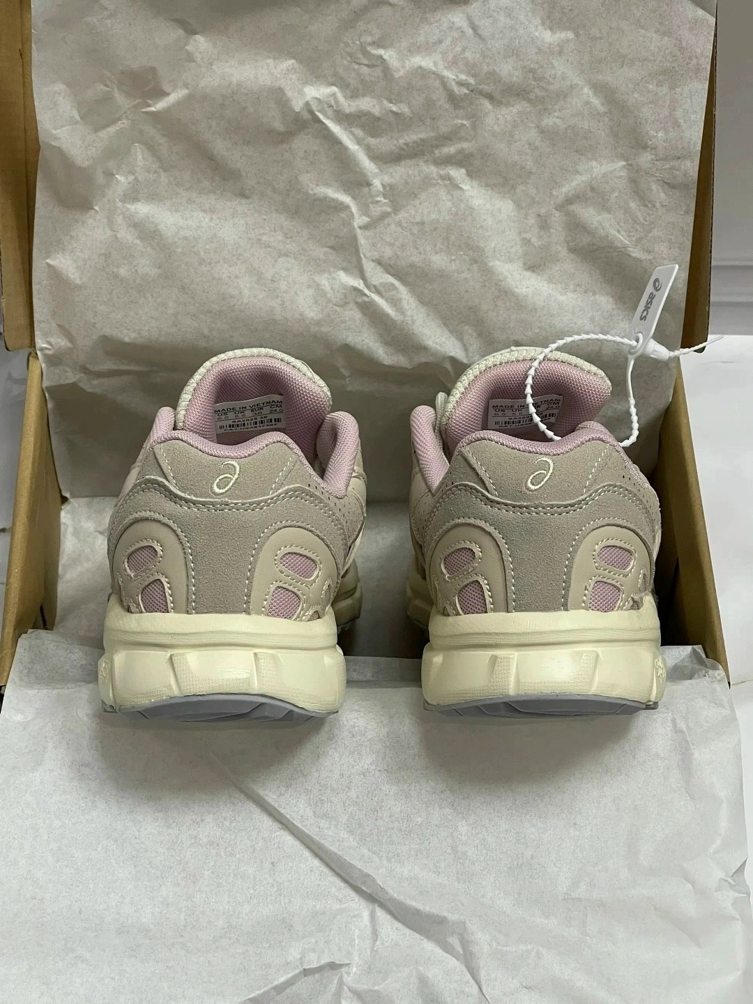 кроссовки asics женские,кроссовки asics,кроссовки asics gel,кроссовки, женская