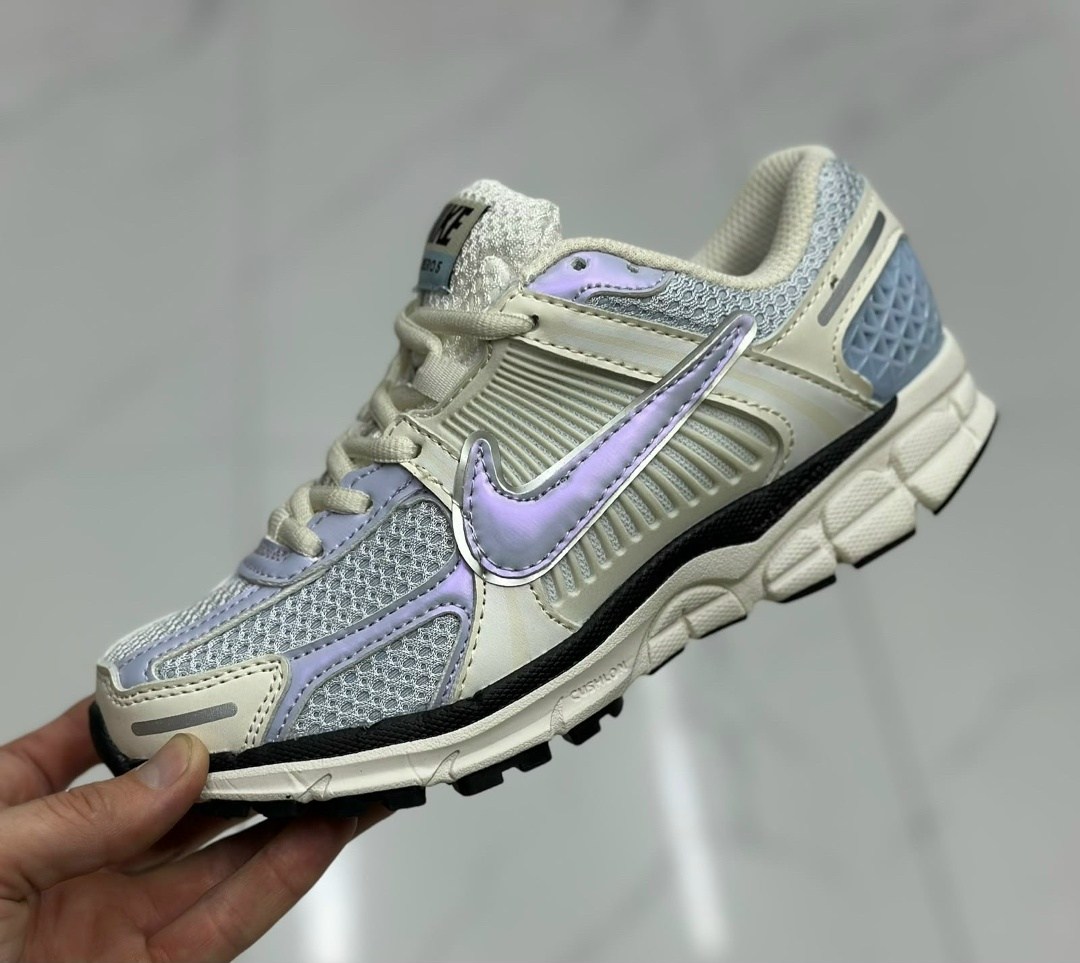кроссовки nike zoom vomero 5,кроссовки nike air zoom vomero 5,кроссовки nike,женские кроссовки nike air zoom vomero 5,кроссовки