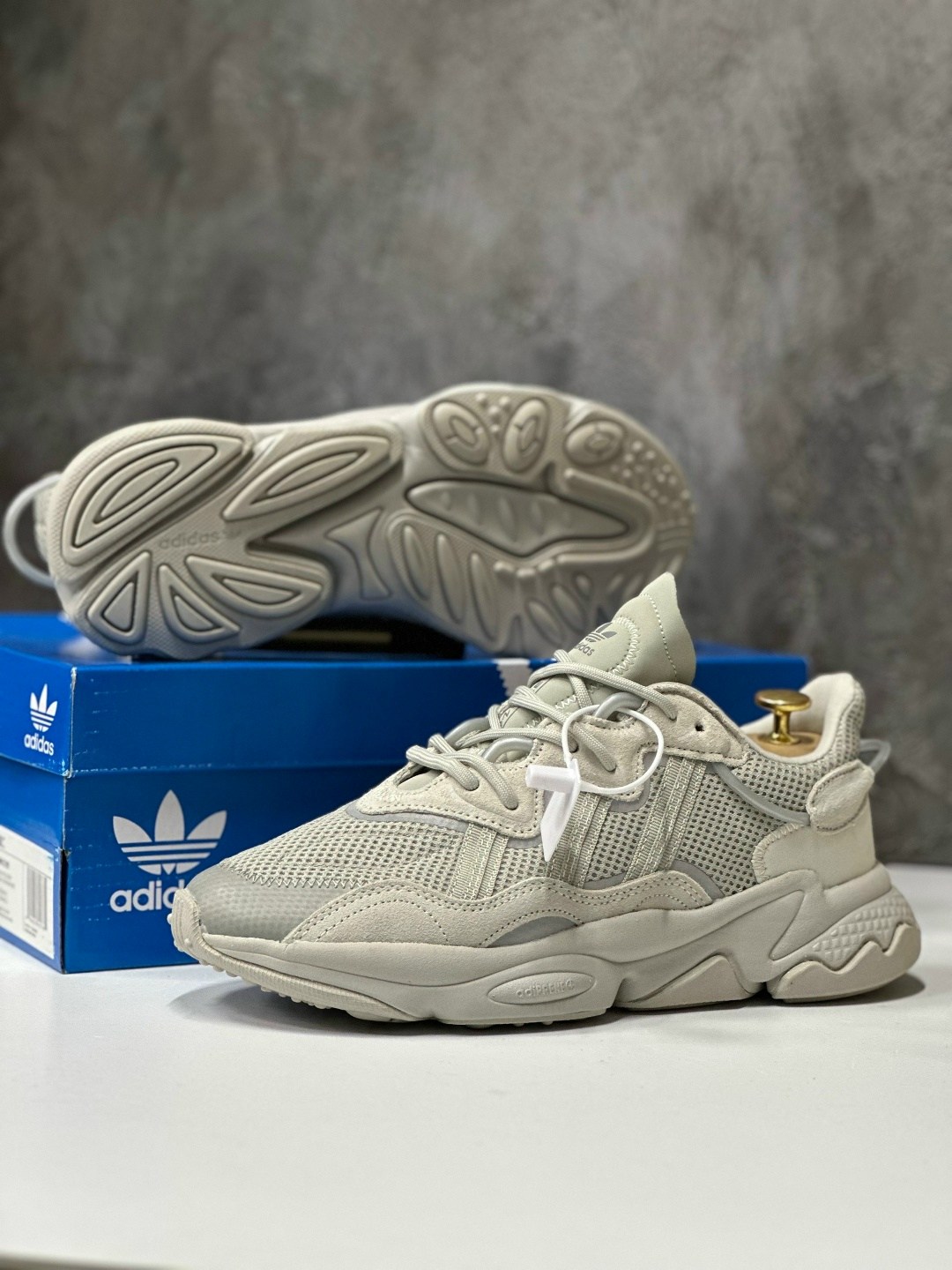 кроссовки adidas ozweego,мужские кроссовки adidas ozweego,кроссовки ozweego originals adidas,женские кроссовки adidas ozweego,кроссовки adidas