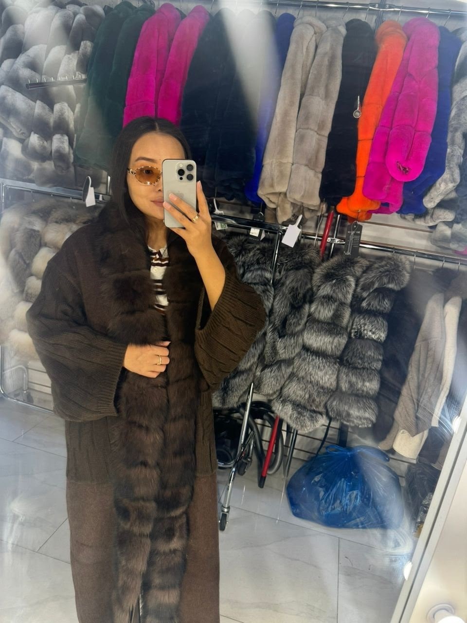 пальто с мехом,пальто женское с мехом,пальто с натуральным мехом соболя northfox,пальто с натуральным мехом,кардиган с мехом финского песца yana kraft brand