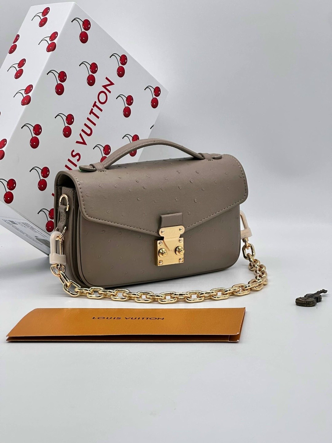 сумка женская louis vuitton,сумка louis vuitton,сумка женская брендовая,louis vuitton сумка на плечо,сумка