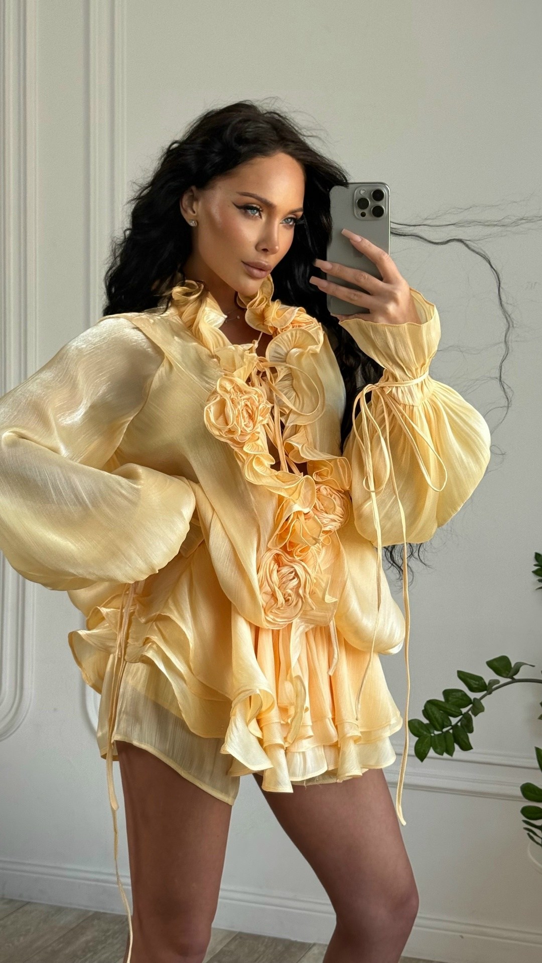 блузка с рюшами,блузка стильная,шифоновая блузка,женская рубашка с рюшами,блузка с объемными рукавами