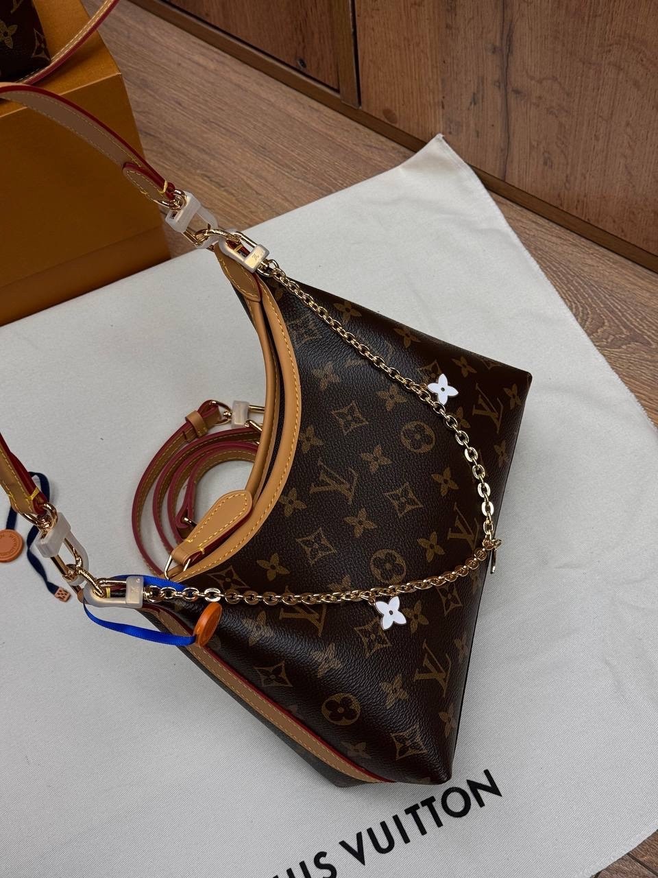 сумка женская louis vuitton,сумкa louis vuitton,louis vuitton сумка на плечо,сумка,сумочка женская