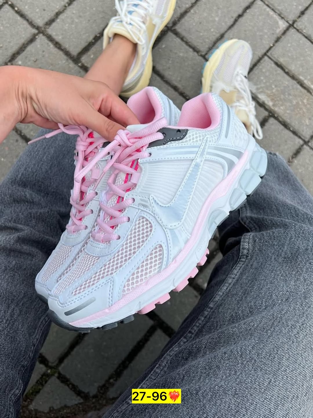 женские кроссовки nike,женские кроссовки nike air zoom vomero 5,кроссовки nike zoom vomero 5,кроссовки женскиe,кроссовки