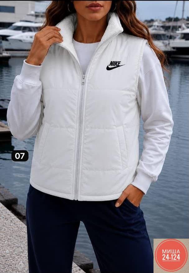 женский жилет nike,жилетка nike,жилет утепленный nike nike,жилет nike,жилетка женская