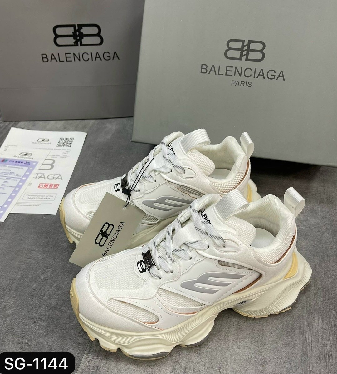 кроссовки balenciaga женские,кроссовки balenciaga,кроссовки balenciaga женские balenciaga цвет белый,кроссовки легкие универсальные balenciaga,balenciaga кроссовки track balenciaga цвет белый