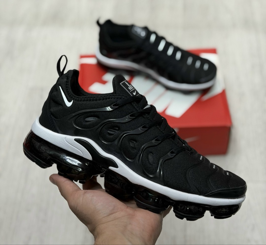 найк вапормакс плюс расцветки,кроссовки nike air vapormax plus,nike vapormax plus,nike air vapormax,nike air vapormax plus