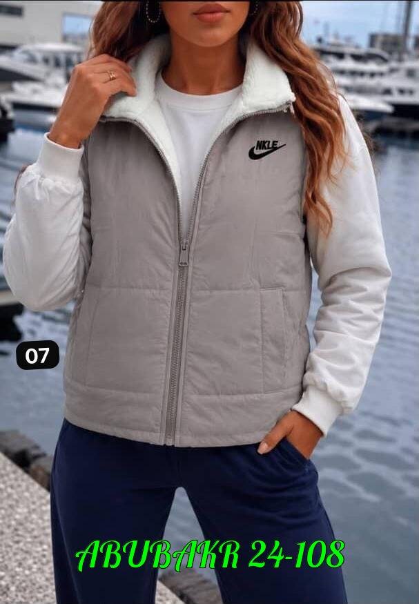 жилетка женская,жилетки,жилетка nike,жилеты женские,женский жилет nike