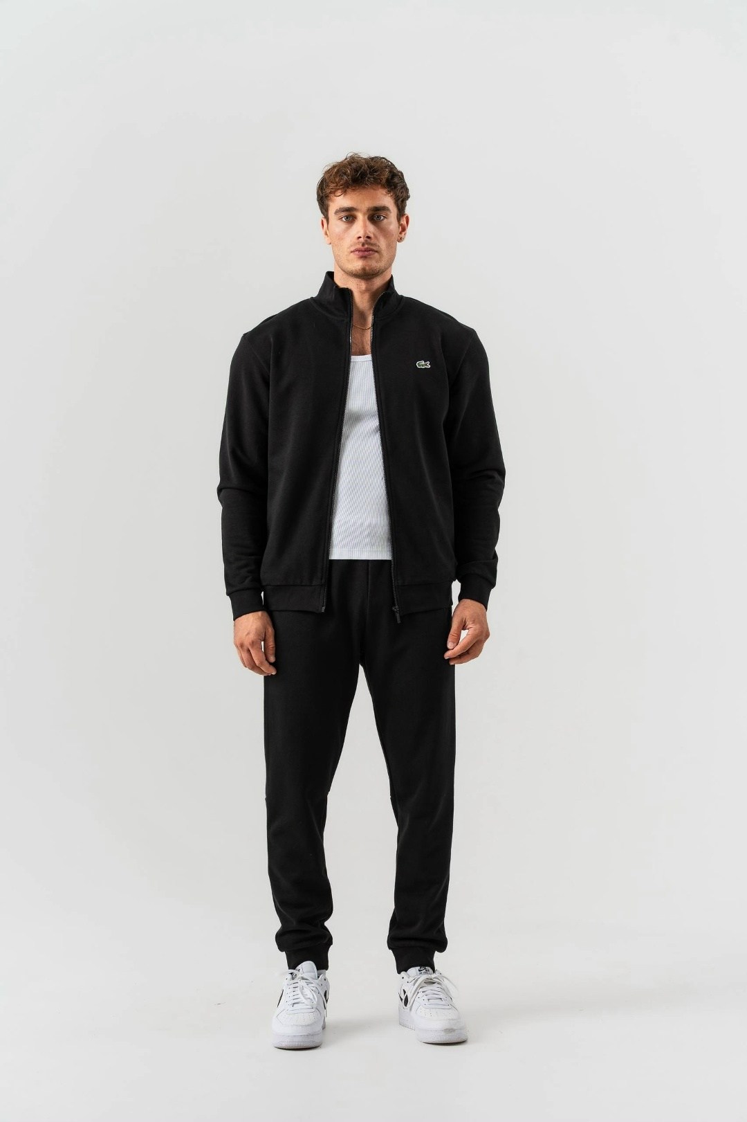 спортивные штаны лакост,спортивные брюки lacoste,мужские спортивные брюки lacoste,спортивные штаны lacoste,спортивные брюки