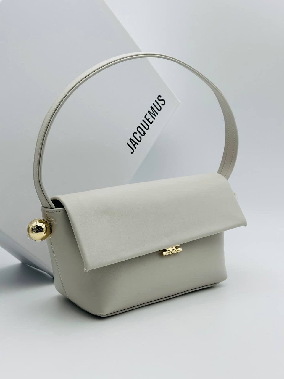 сумка,сумка jacquemus,женская сумка,модная сумка,jacquemus сумка на плечо