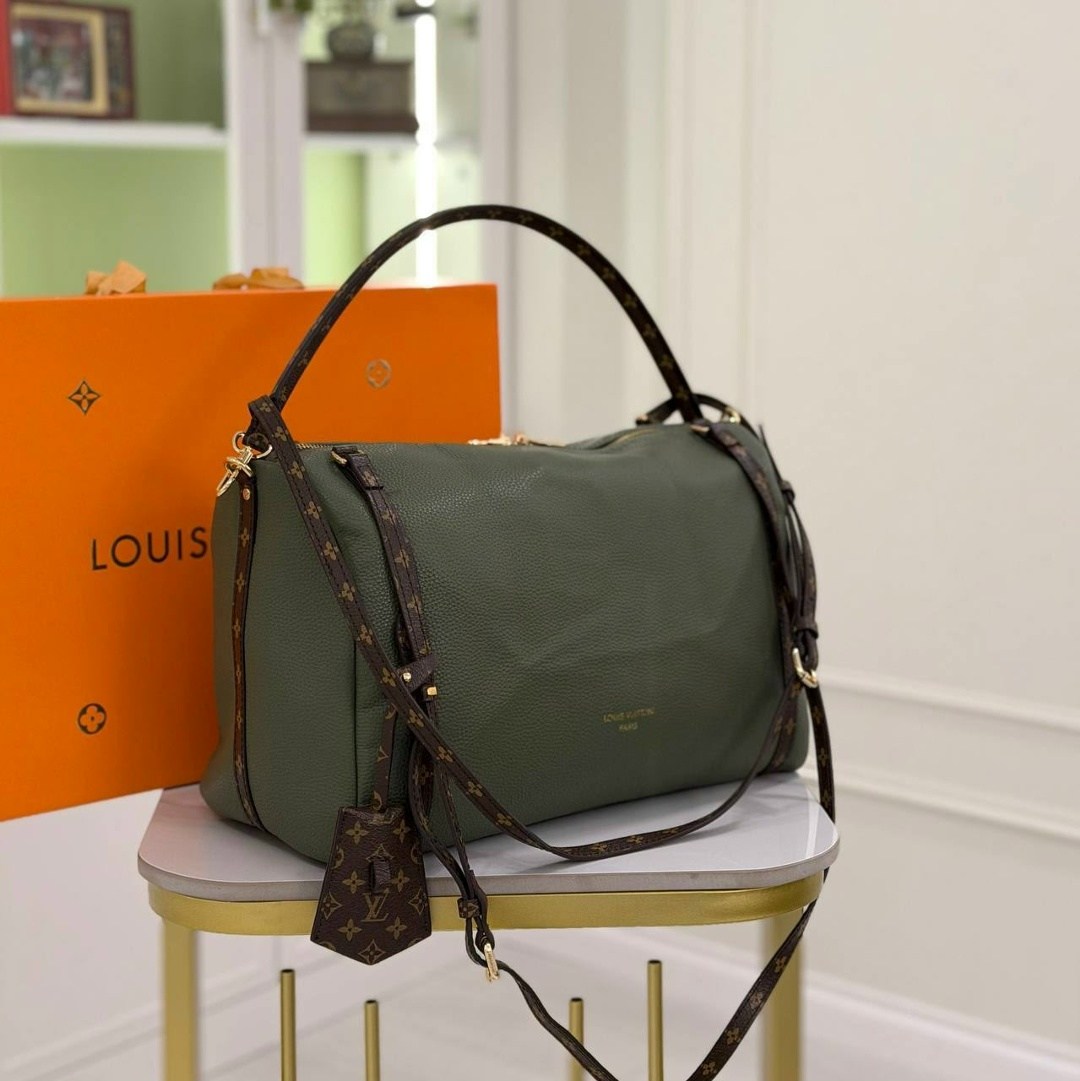 louis vuitton женская сумка,louis vuitton сумка,louis vuitton сумка на плечо,сумка луи виттон полумесяц,louis vuitton сумка полумесяц на плечо