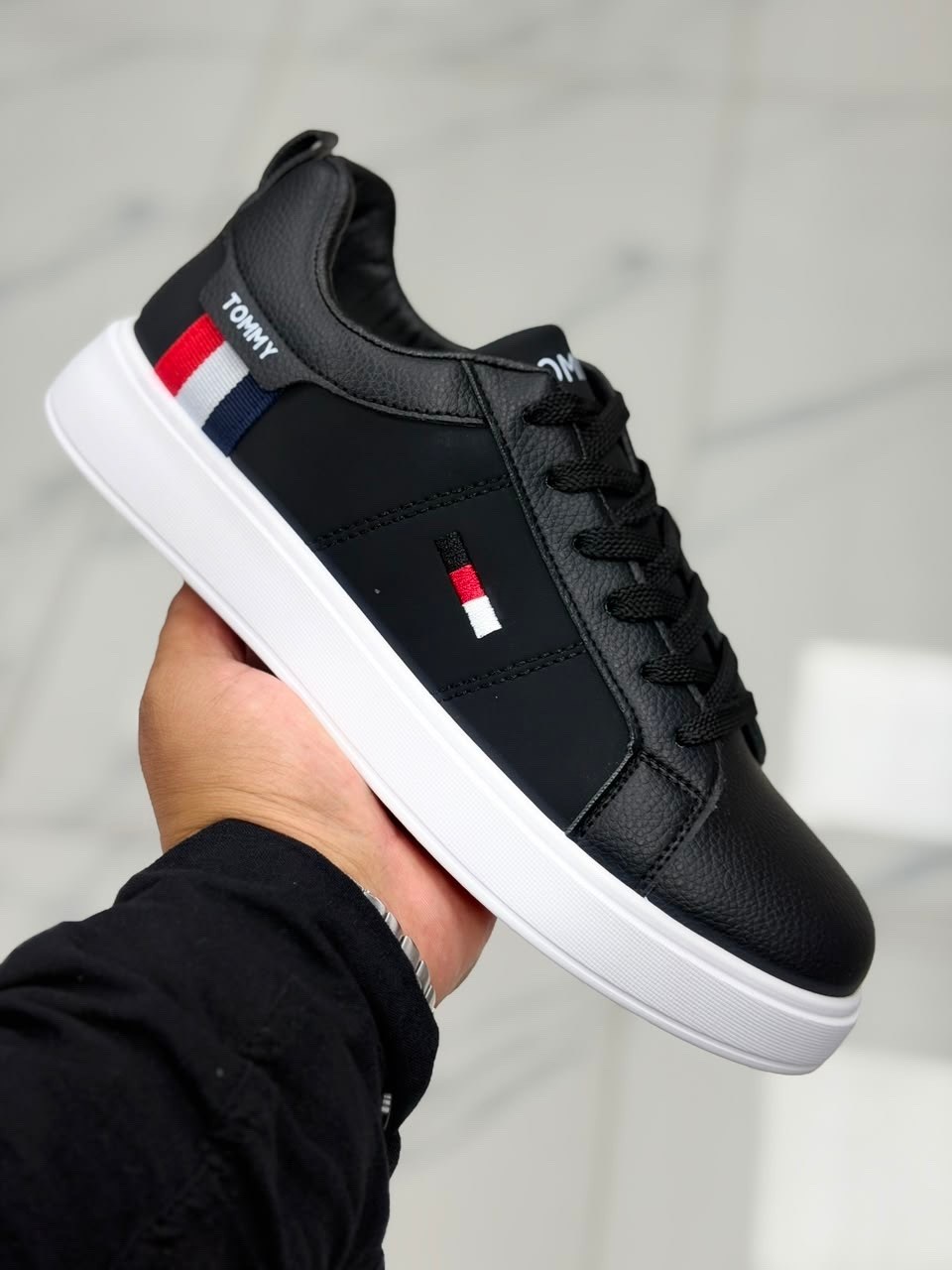 мужские кроссовки tommy hilfiger,,томми хилфигер  мужская,кроссовки tommy hilfiger,кеды tommy hilfiger
