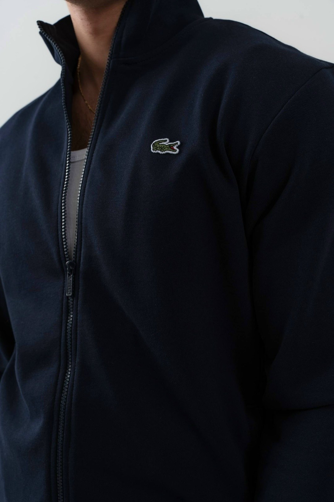 спортивные штаны лакост,спортивные брюки lacoste,мужские спортивные брюки lacoste,спортивные штаны lacoste,спортивные брюки
