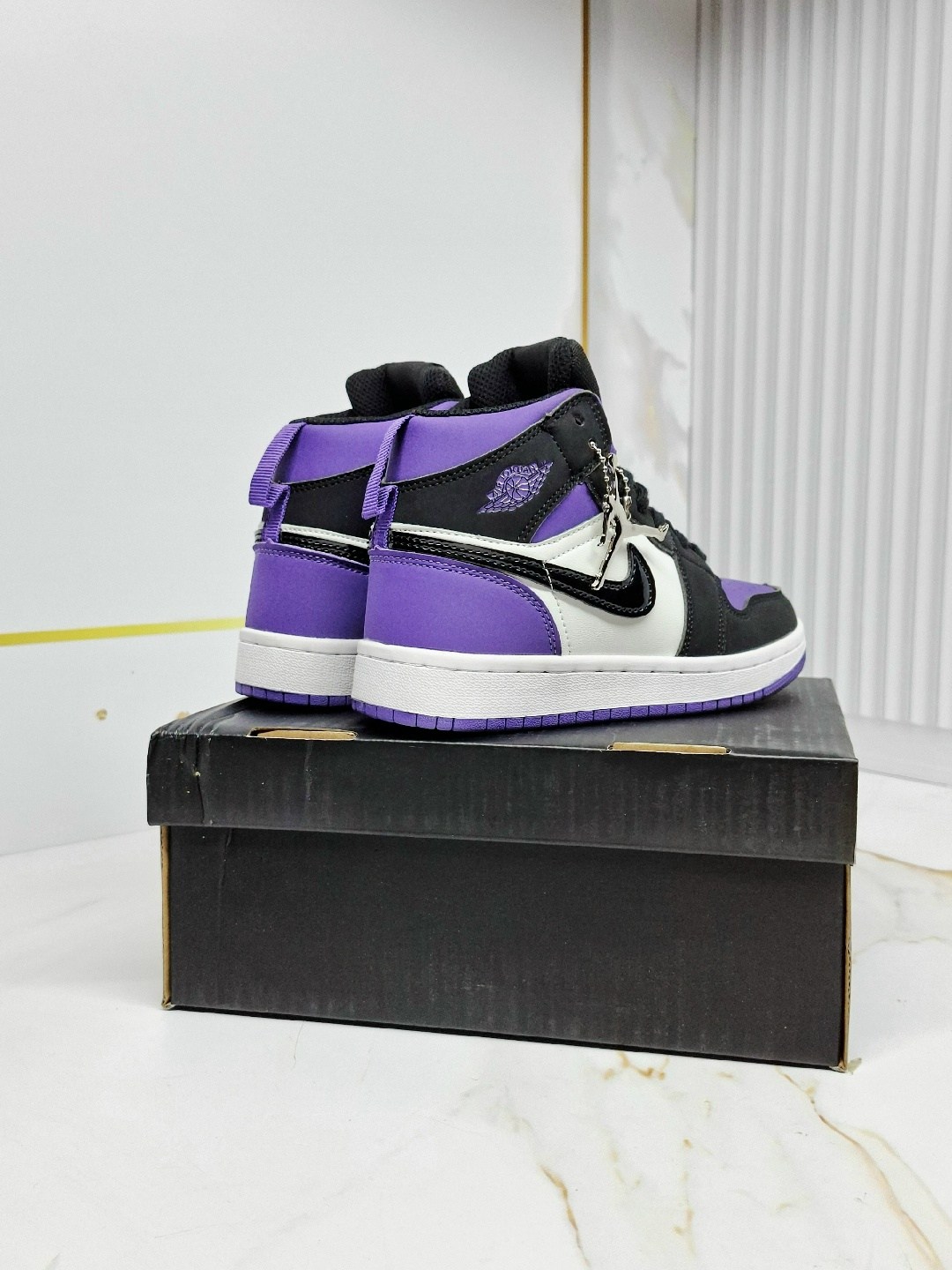кроссовки женские nike air jordan 1,кроссовки nike air jordan 1 retro high,кроссовки nike air jordan,кроссовки nike air jordan 1,кроссовки nike air jordan 1 mid