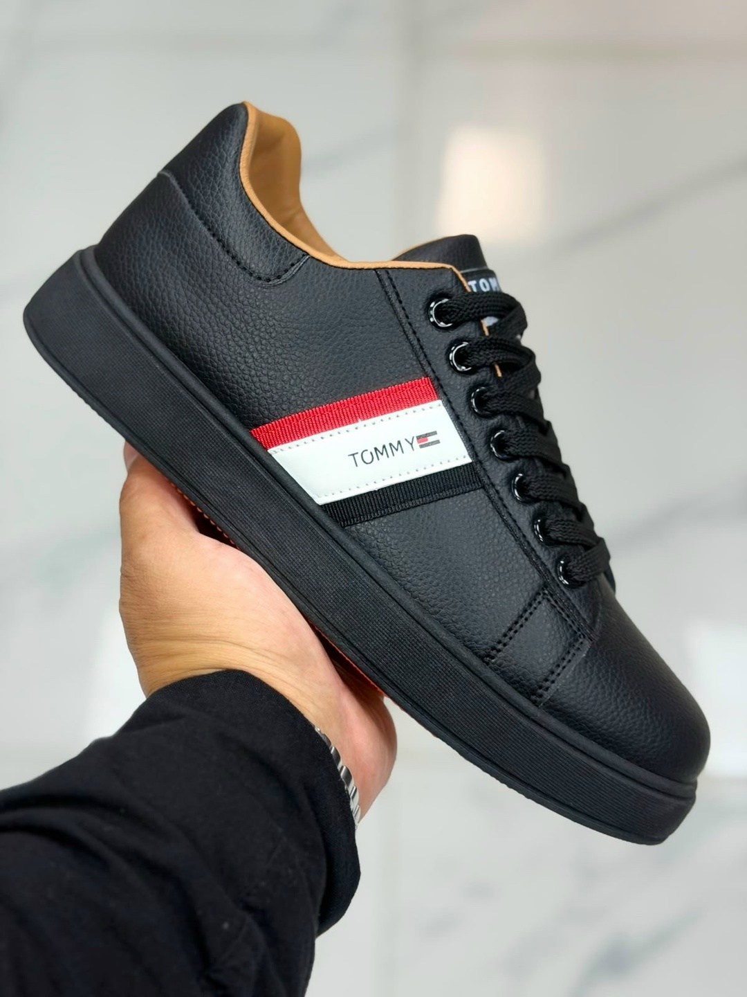 ,кеды томми хилфигер мужские,кроссовки мужские tommy hilfiger,спортивная ,кроссовки tommy hilfiger